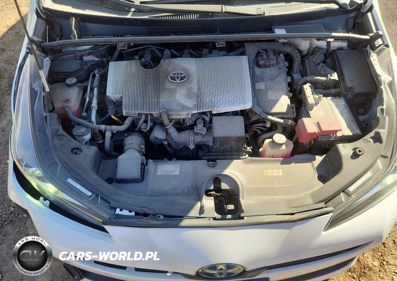 2020 Toyota Prius Le VIN:JTDKARFU3L3114095 - 11