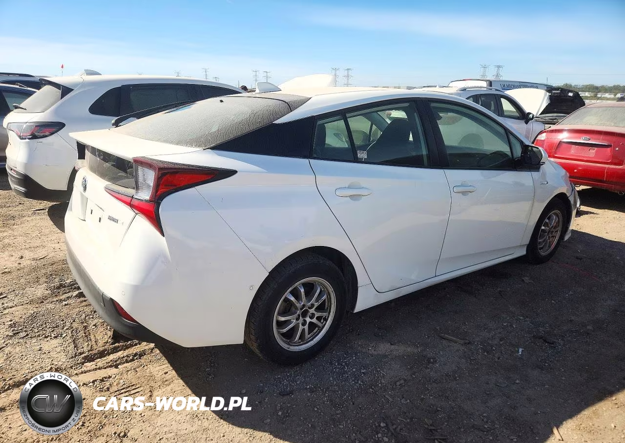2020 Toyota Prius Le VIN:JTDKARFU3L3114095 - 3