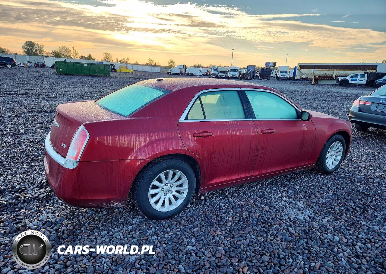 2012 Chrysler 300 VIN:2C3CCAAG0CH165492 - 3