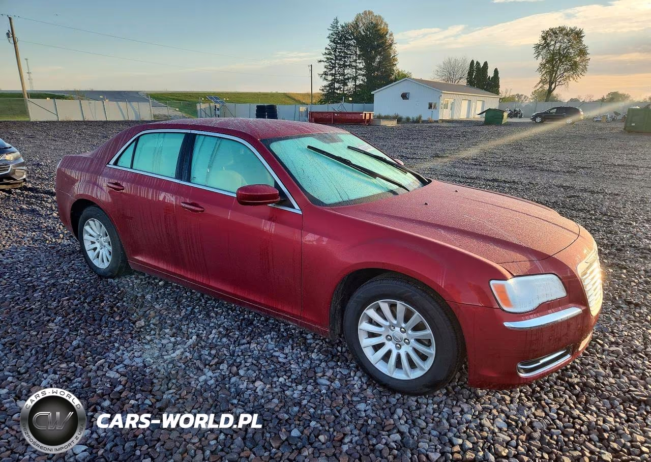 2012 Chrysler 300 VIN:2C3CCAAG0CH165492 - 4
