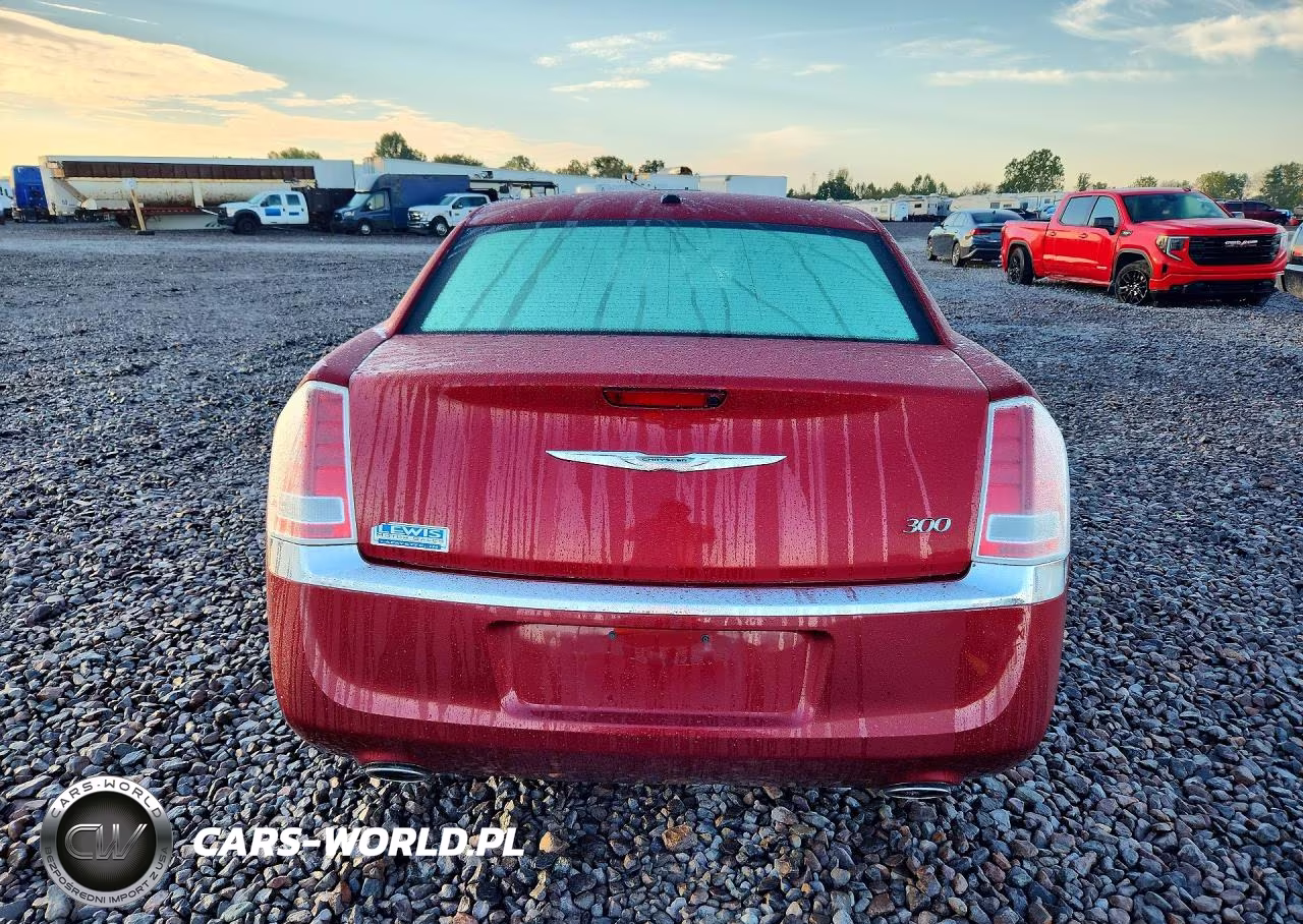 2012 Chrysler 300 VIN:2C3CCAAG0CH165492 - 6