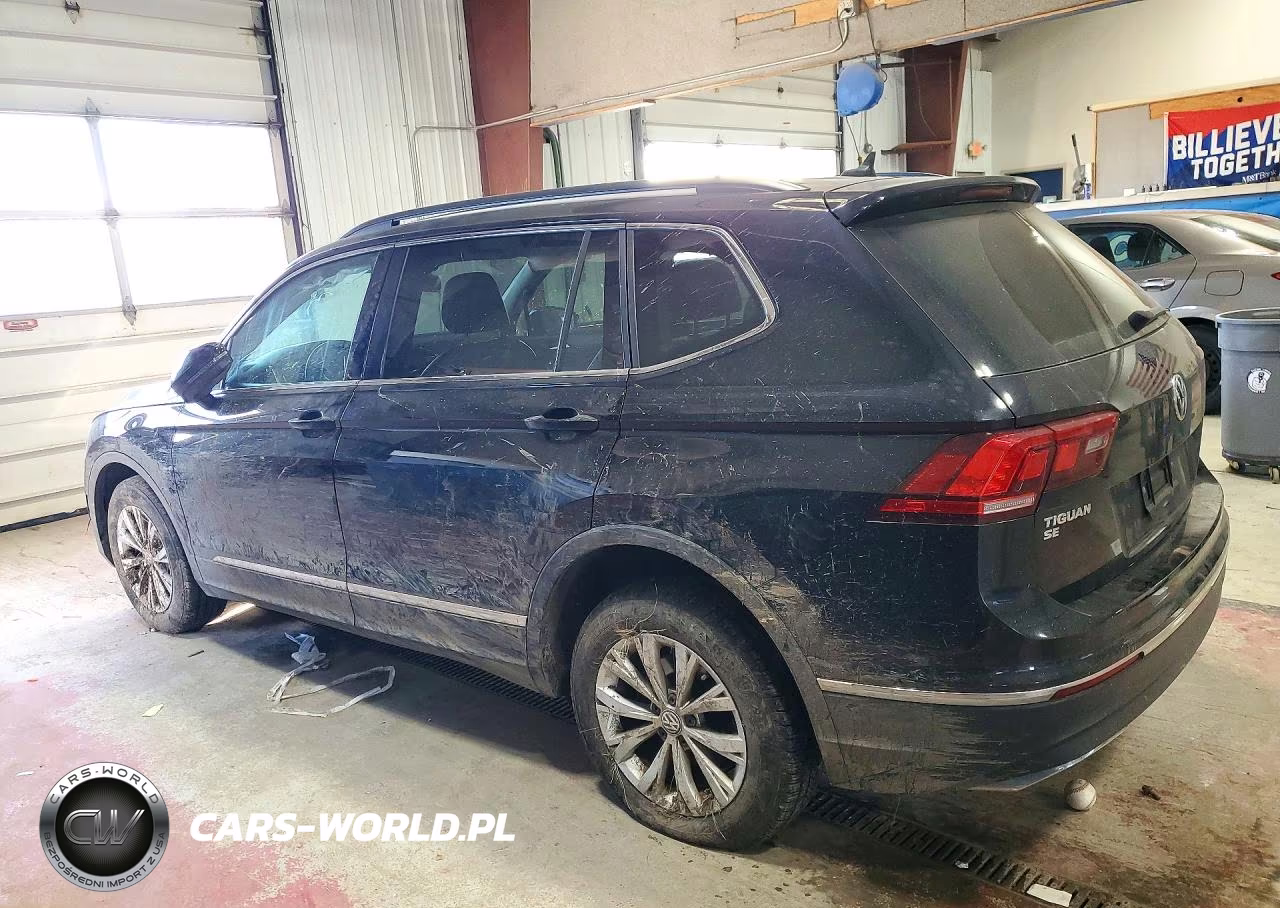 2018 Volkswagen Tiguan Se VIN:3VV2B7AX5JM143985 - 2