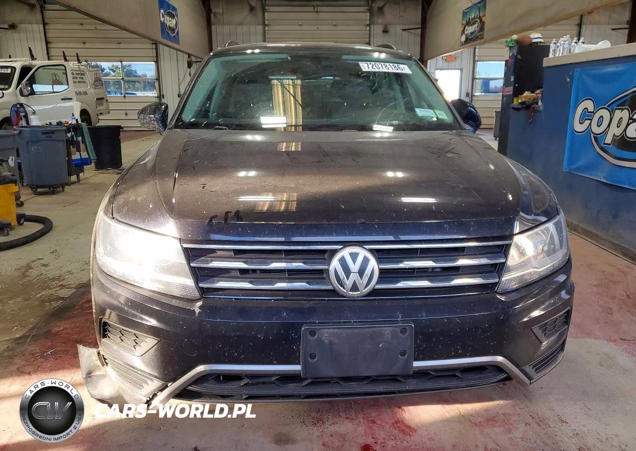 2018 Volkswagen Tiguan Se VIN:3VV2B7AX5JM143985 - 5