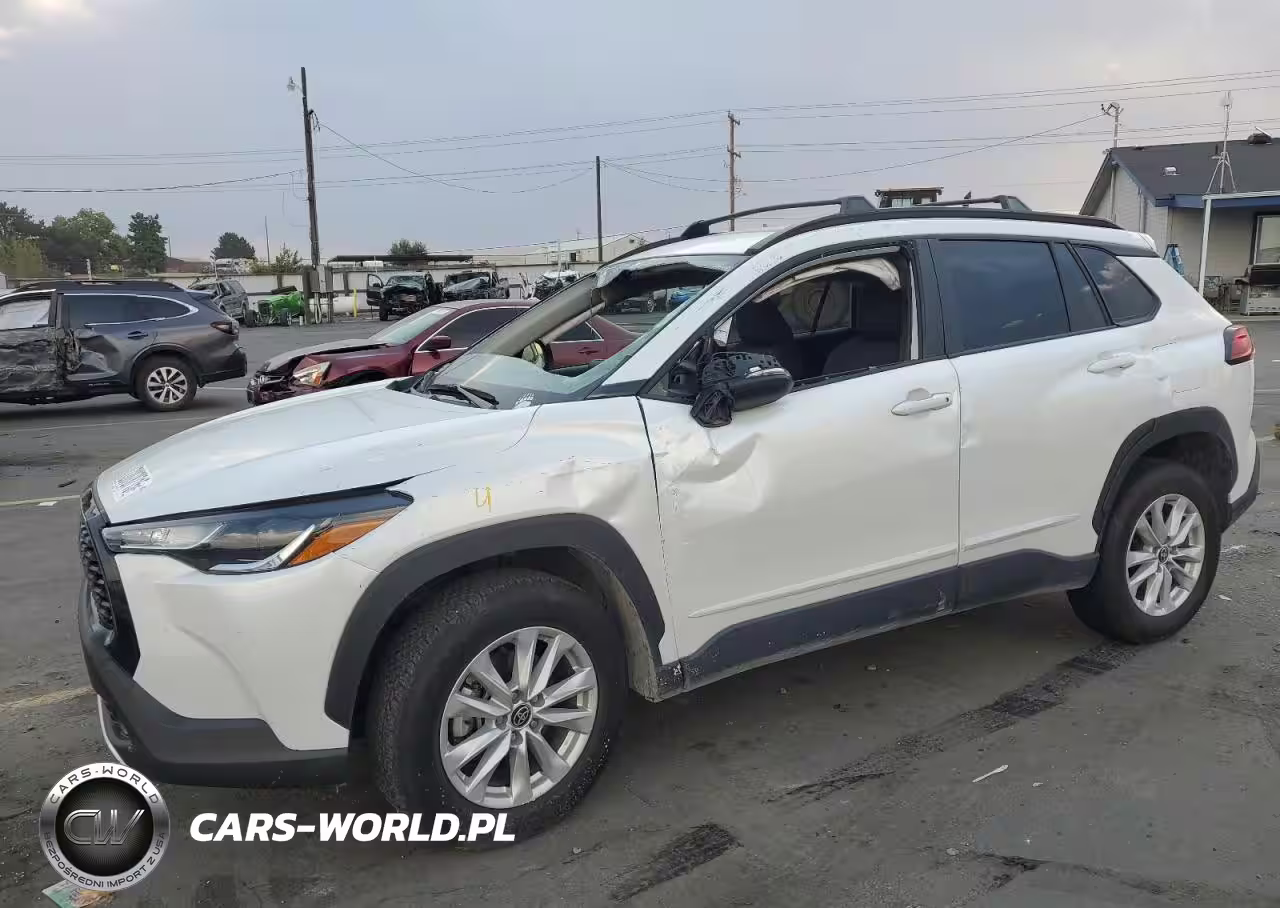 2023 Toyota Corolla Cross Le