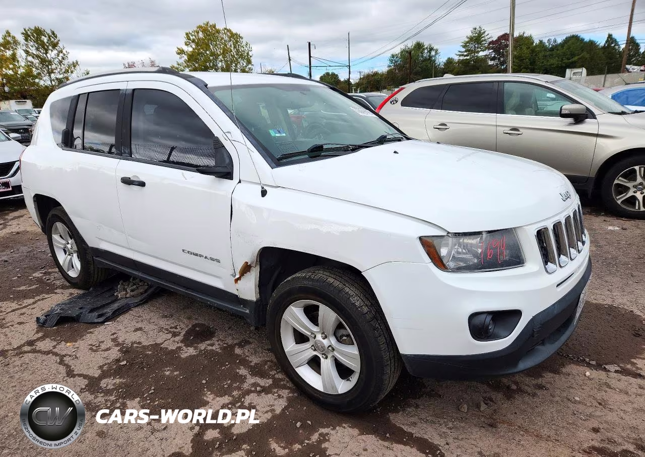 2014 Jeep Compass Sport VIN:1C4NJCBB0ED726167 - 4