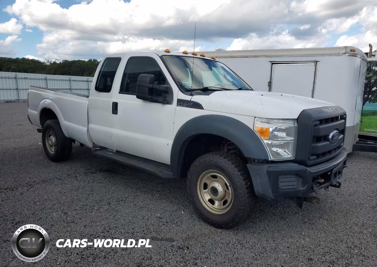 2015 Ford F350 Super Duty VIN:1FT8X3B68FED29977 - 4