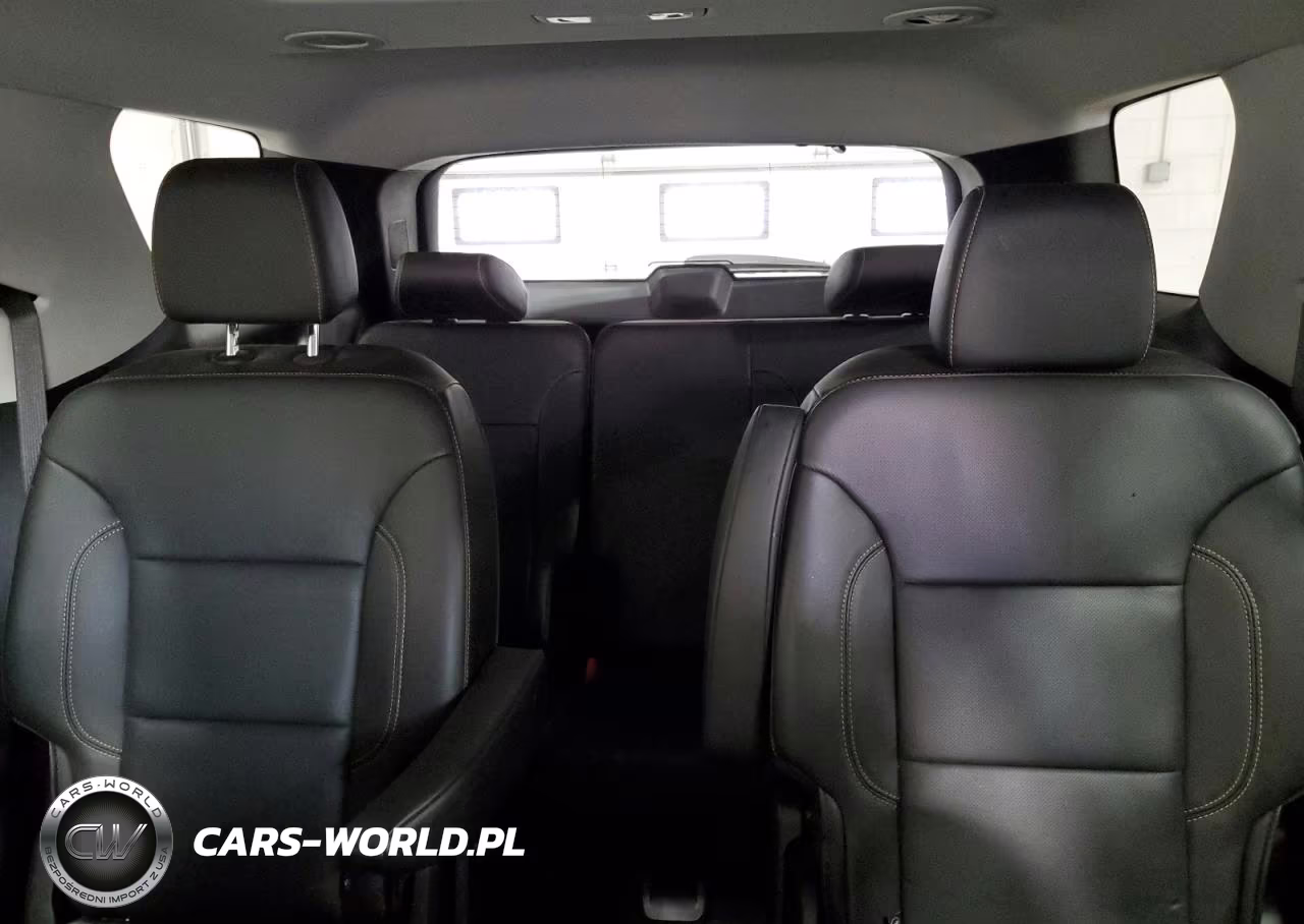 2020 Chevrolet Traverse Premier VIN:1GNEVKKWXLJ209255 - 10