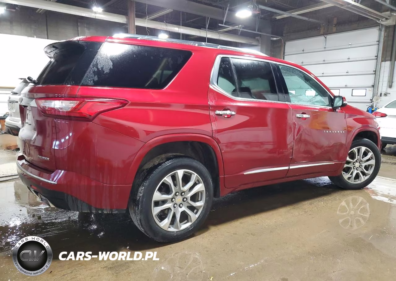 2020 Chevrolet Traverse Premier VIN:1GNEVKKWXLJ209255 - 3
