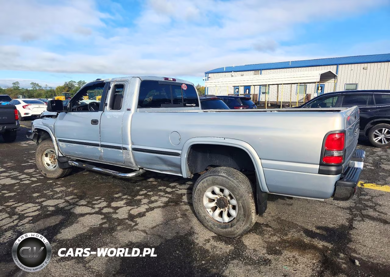 1999 Dodge Ram 2500 VIN:1B7KF2369XJ554970 - 2