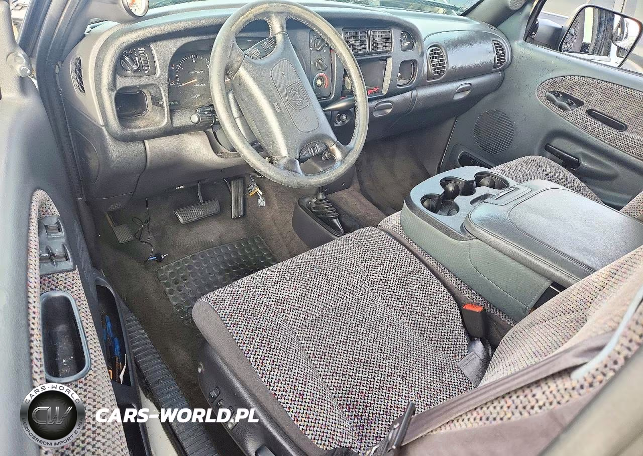 1999 Dodge Ram 2500 VIN:1B7KF2369XJ554970 - 8