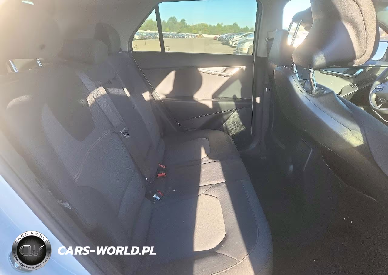 2026 Kia Niro Lx VIN:KNDCP3LE4T5320463 - 10