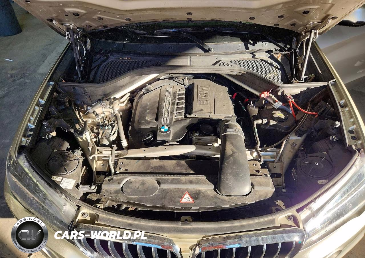 2015 BMW X5 xDrive35I VIN:5UXKR0C58F0K52754 - 12