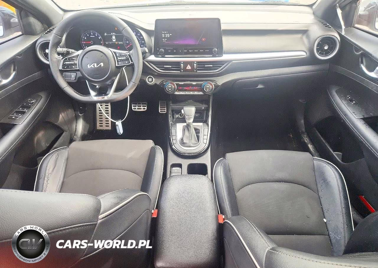 2023 Kia Forte Gt Line VIN:3KPF54AD4PE656952 - 8