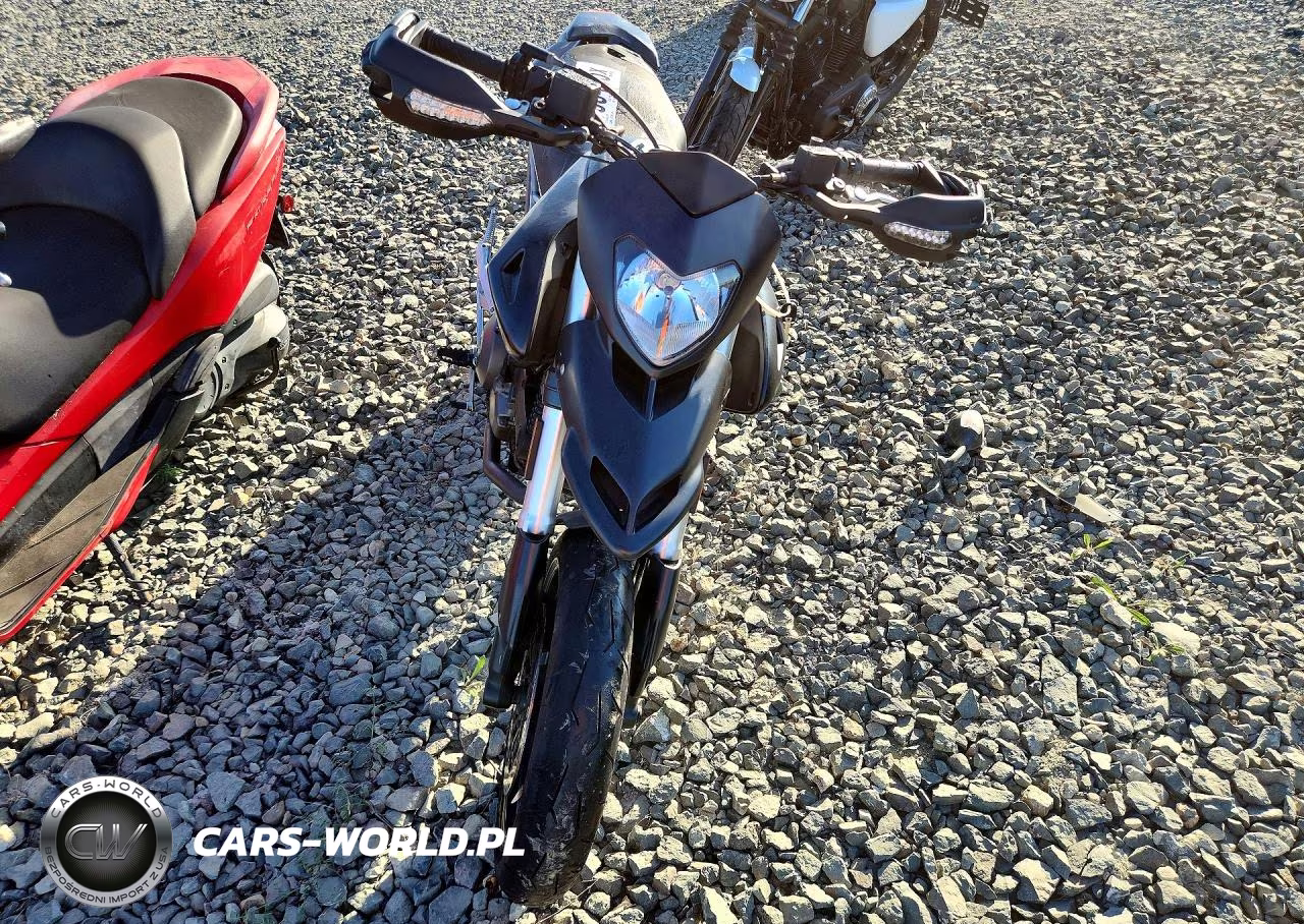 2010 Ducati Hypermotard 796 VIN:ZDM1YAAN7AB014453 - 2