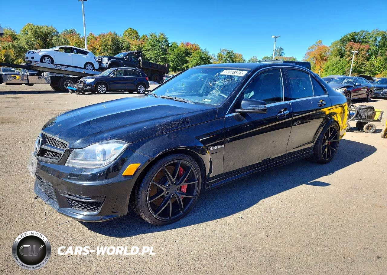 2013 Mercedes-Benz C 63 Amg VIN:WDDGF7HB6DA744302 - 1