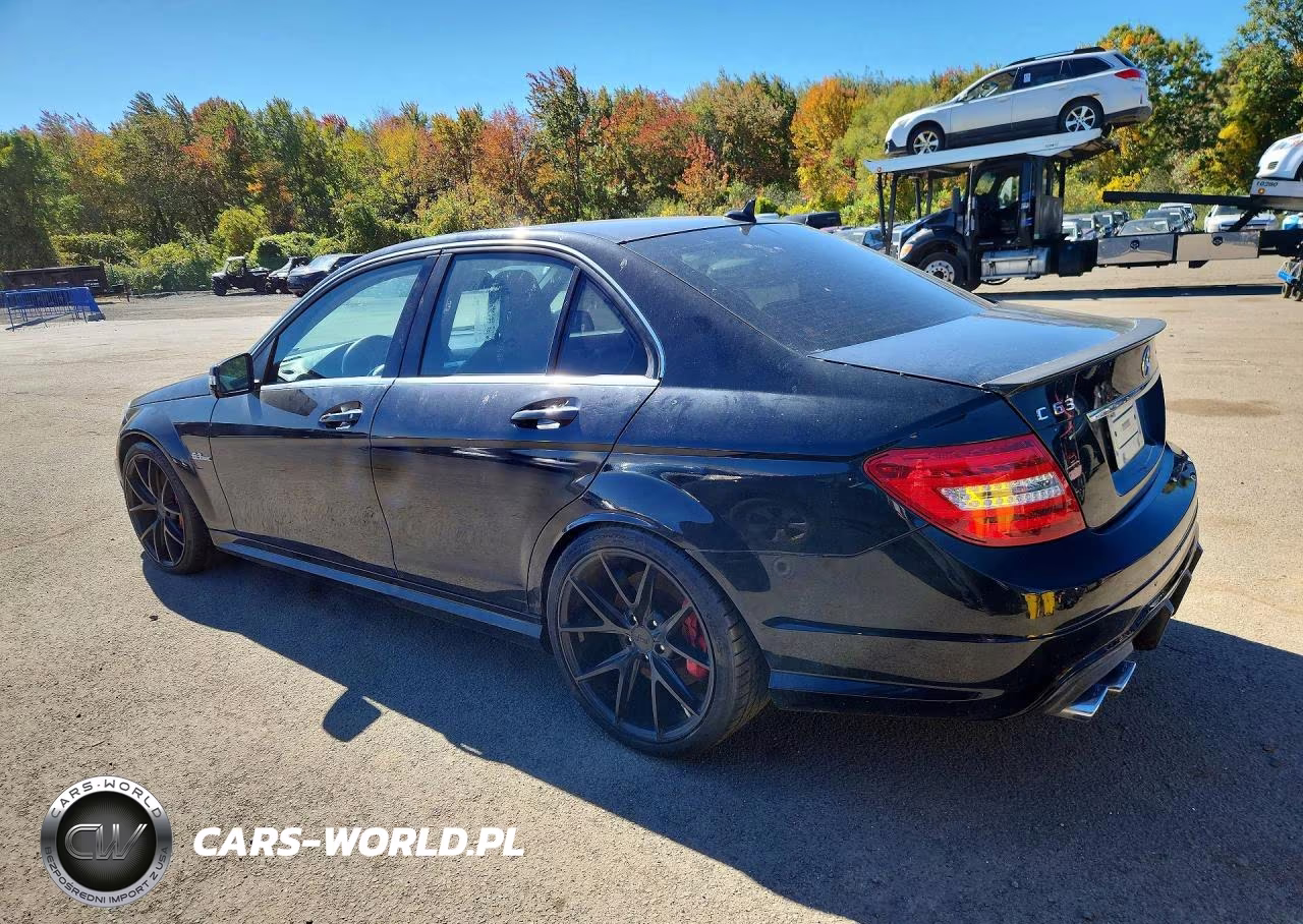 2013 Mercedes-Benz C 63 Amg VIN:WDDGF7HB6DA744302 - 2