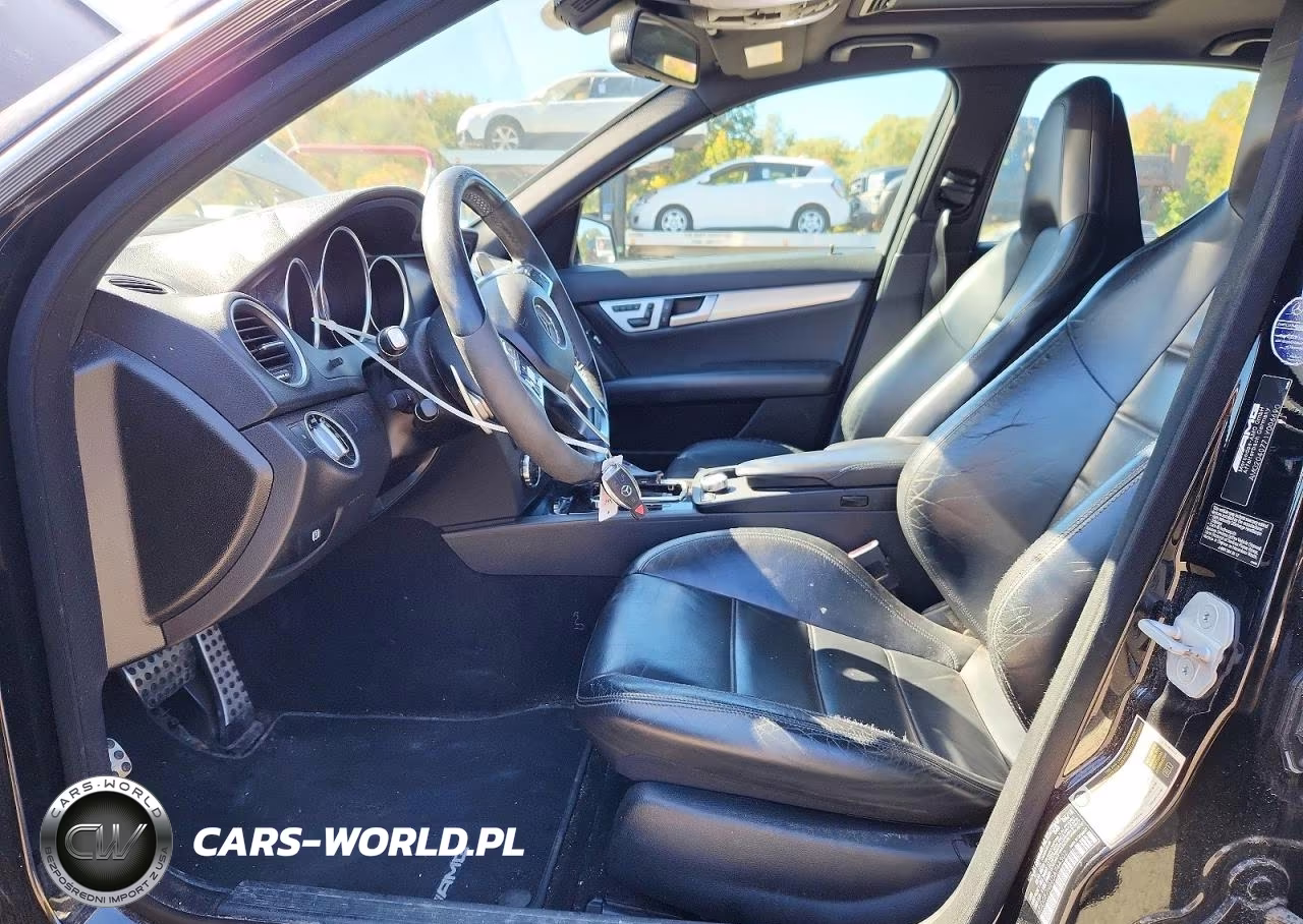 2013 Mercedes-Benz C 63 Amg VIN:WDDGF7HB6DA744302 - 7