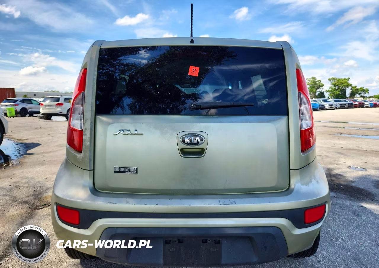 2013 Kia Soul Base VIN:KNDJT2A54D7515565 - 6
