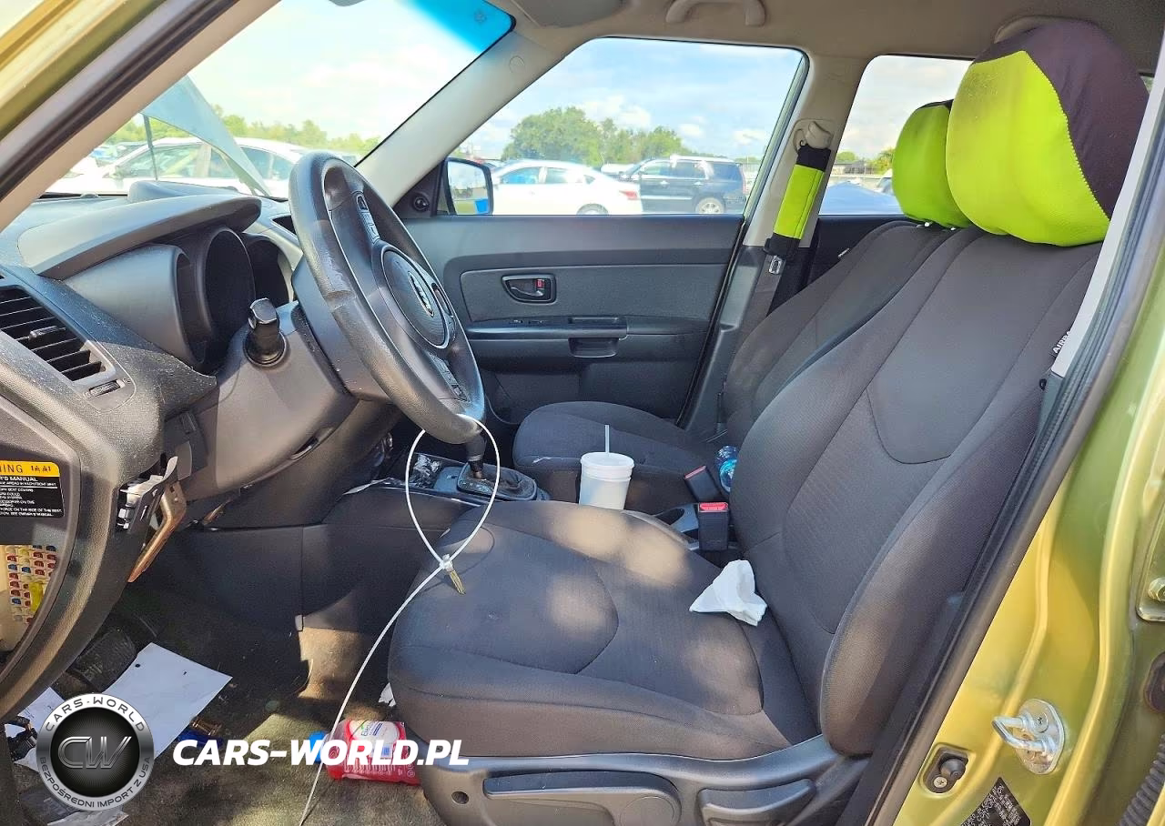 2013 Kia Soul Base VIN:KNDJT2A54D7515565 - 7