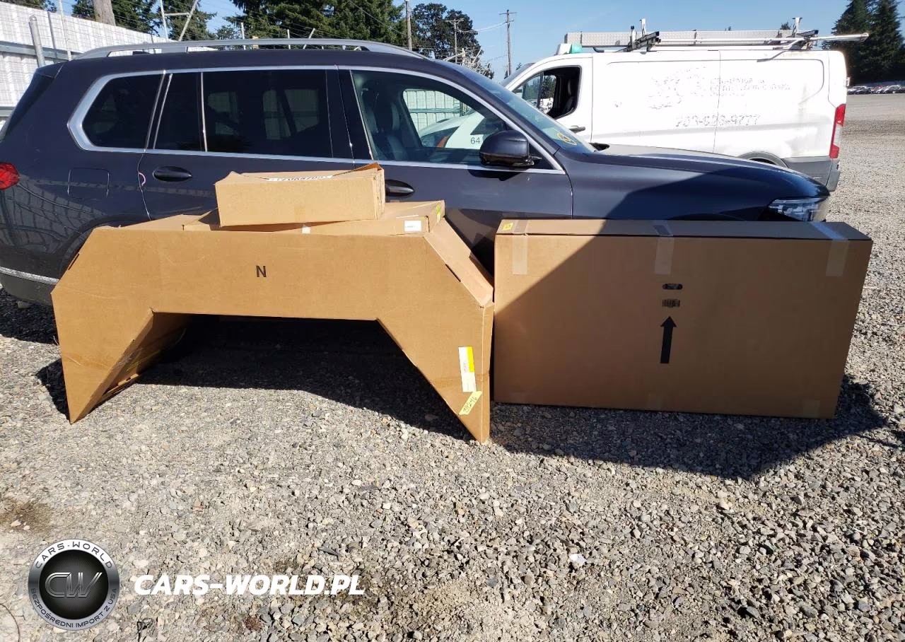 2019 BMW X7 xDrive50I VIN:5UXCX4C59KLS37822 - 13