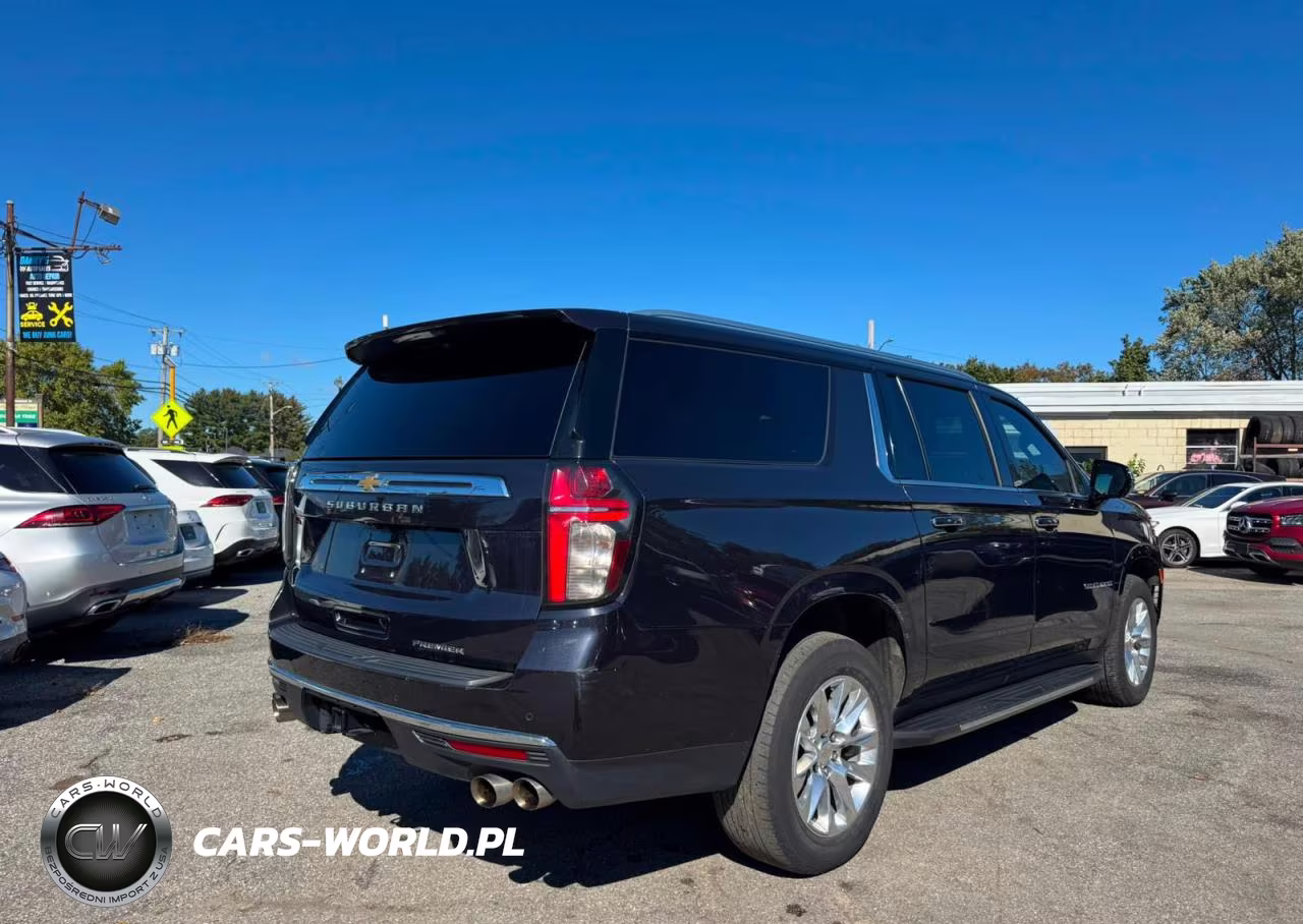 2022 Chevrolet Suburban C1500 Premier VIN:1GNSCFKD8NR197268 - 4