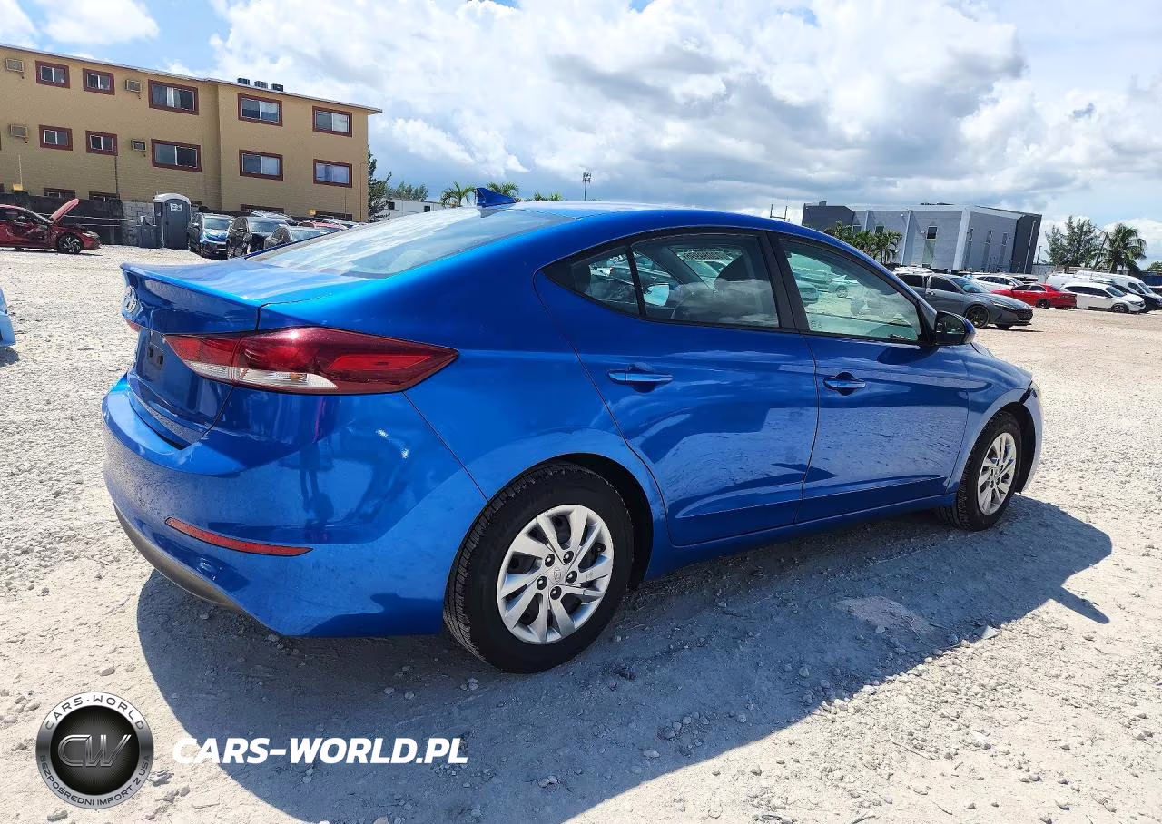 2017 Hyundai Elantra Se VIN:KMHD74LF1HU330721 - 3