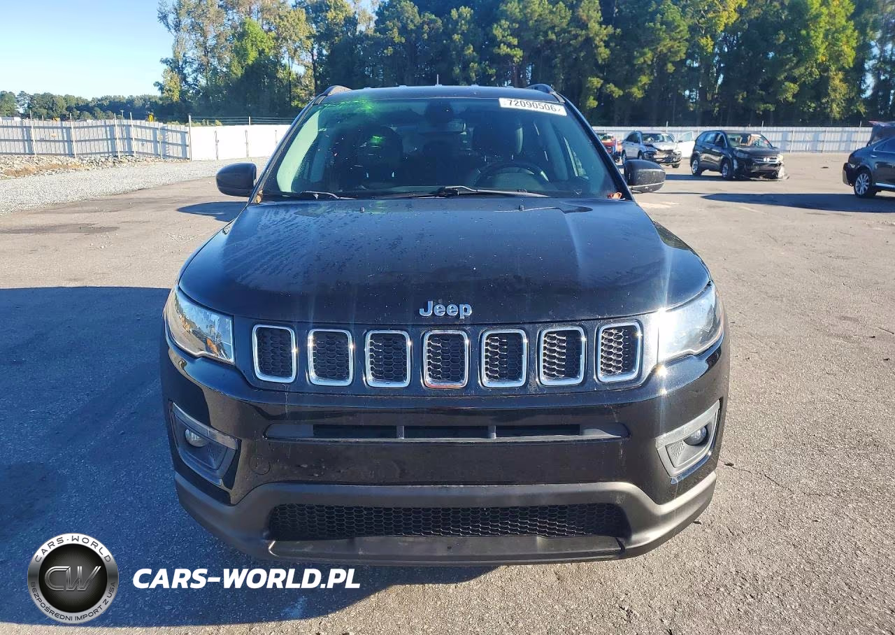 2019 Jeep Compass Latitude VIN:3C4NJDBB7KT650331 - 5