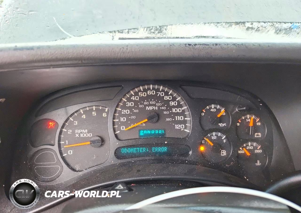 2005 Chevrolet Tahoe C1500 VIN:1GNEC13T95R171686 - 9