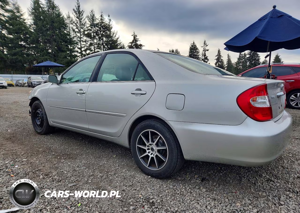 2004 Toyota Camry Xle V6 VIN:4T1BF30K54U581001 - 2