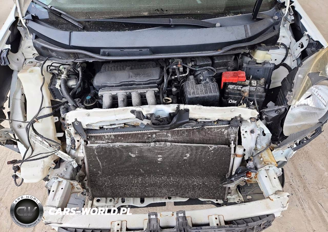2011 Honda Fit VIN:JHMGE8H35BS007688 - 11