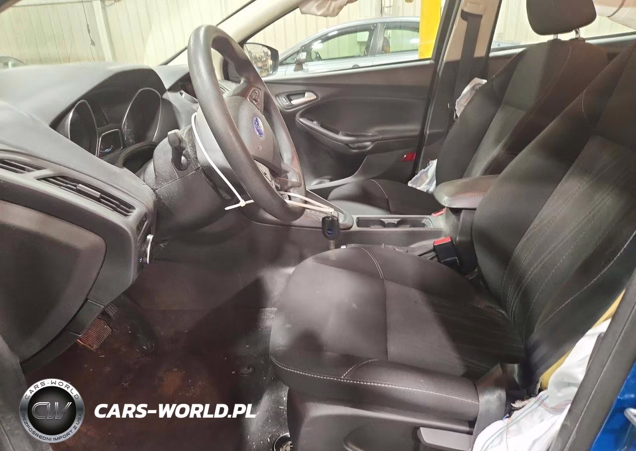 2016 Ford Focus Se VIN:1FADP3F25GL354800 - 7
