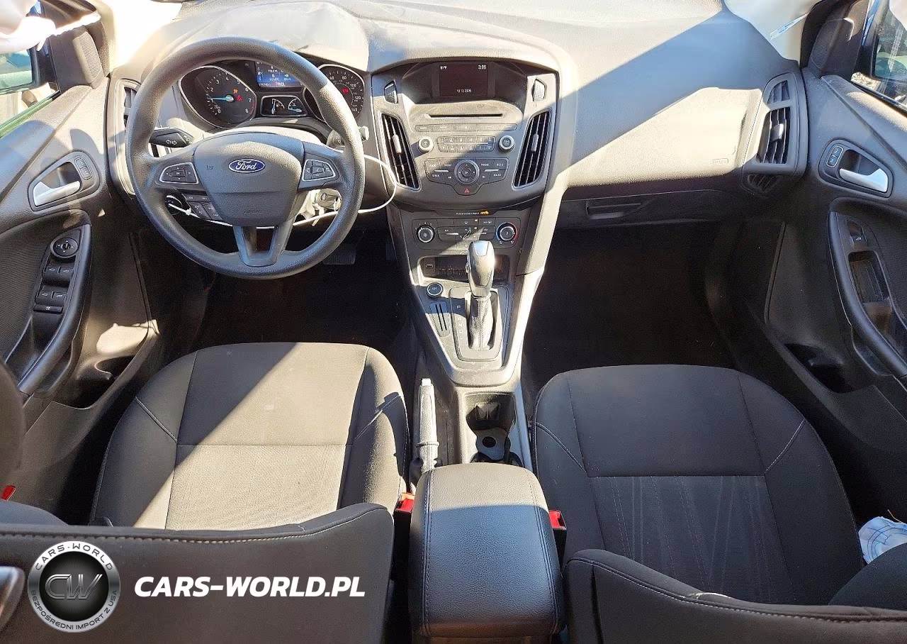 2016 Ford Focus Se VIN:1FADP3F25GL354800 - 8