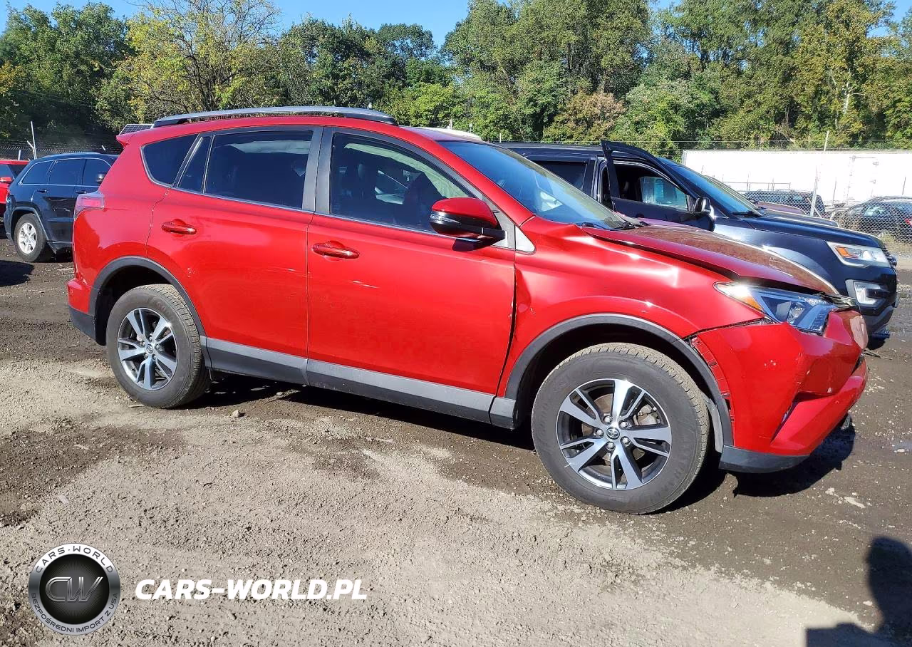 2017 Toyota Rav4 Xle VIN:JTMRFREV1HJ135508 - 4