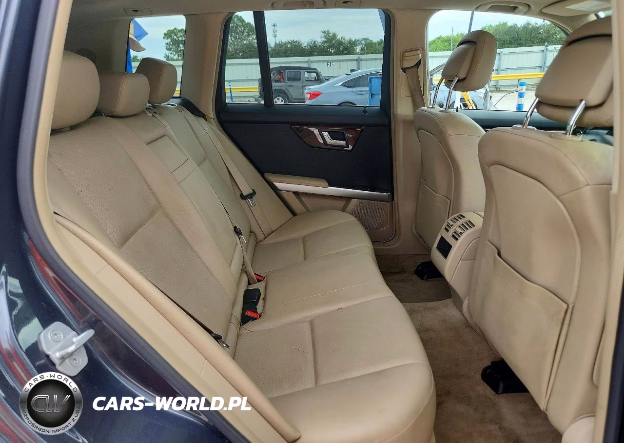 2011 Mercedes-Benz Glk 350 4Matic VIN:WDCGG8HB8BF667052 - 11
