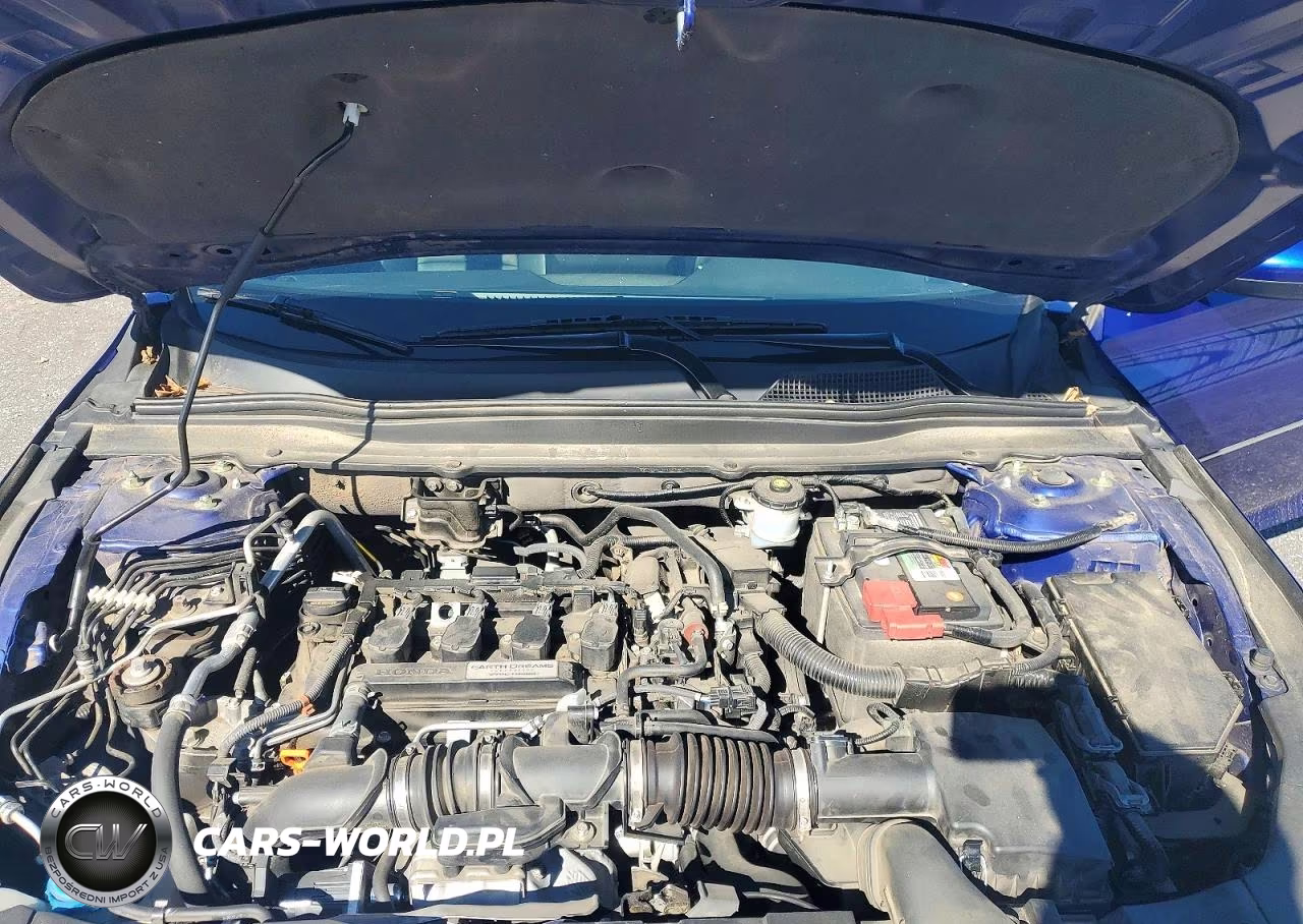 2018 Honda Accord Sport VIN:1HGCV1F37JA137651 - 11
