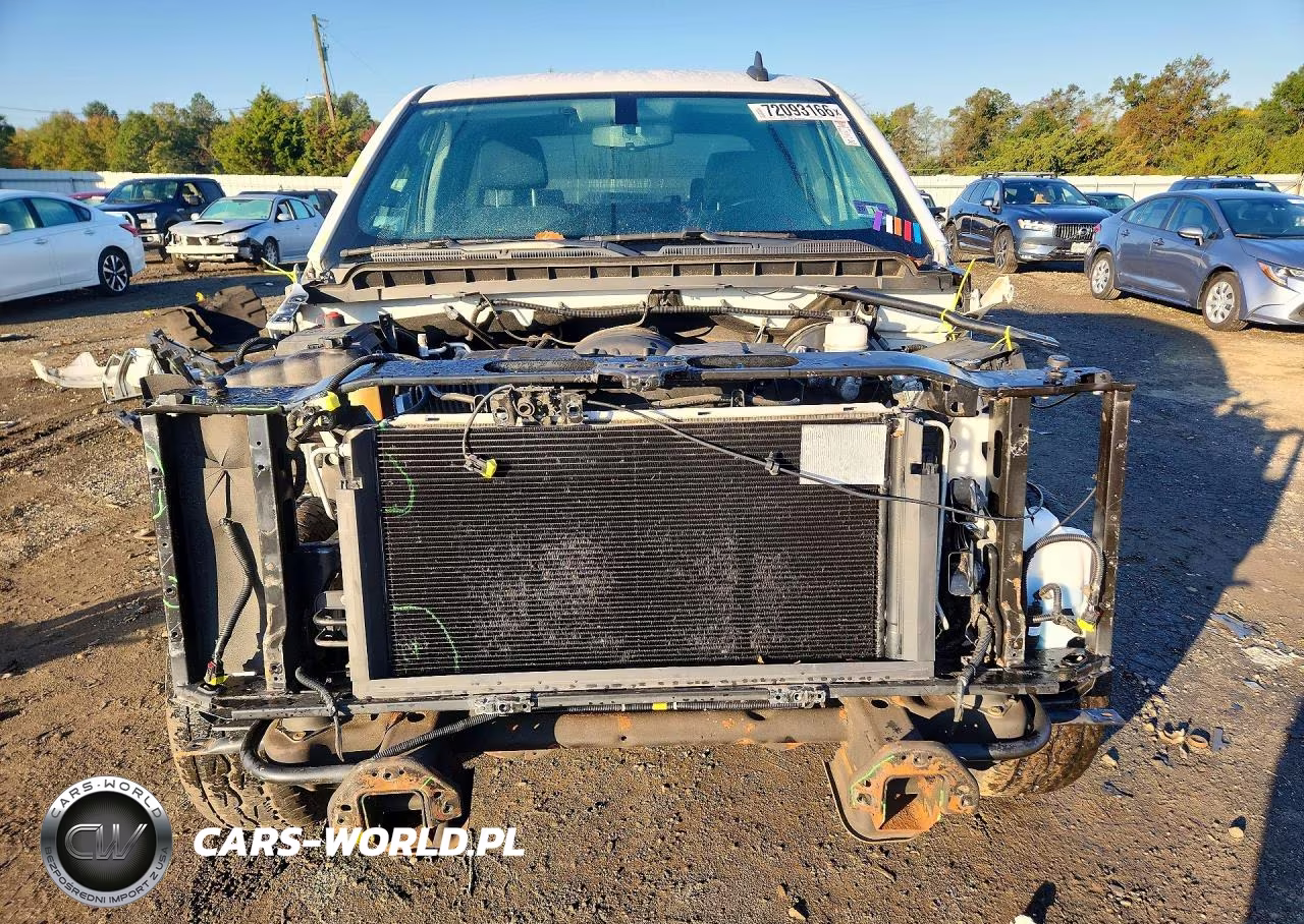 2018 Chevrolet Silverado K1500 Lt VIN:3GCUKREC9JG552306 - 5