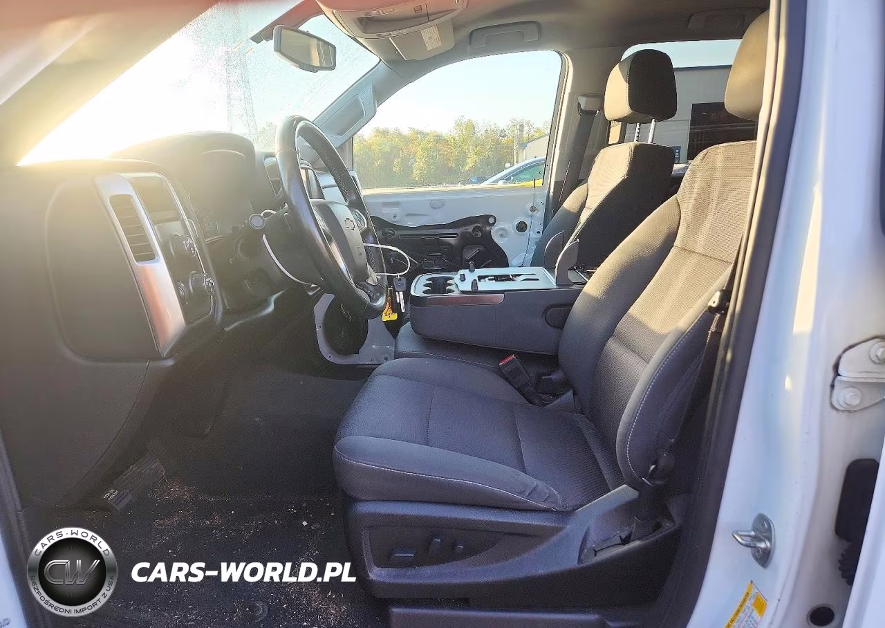 2018 Chevrolet Silverado K1500 Lt VIN:3GCUKREC9JG552306 - 7