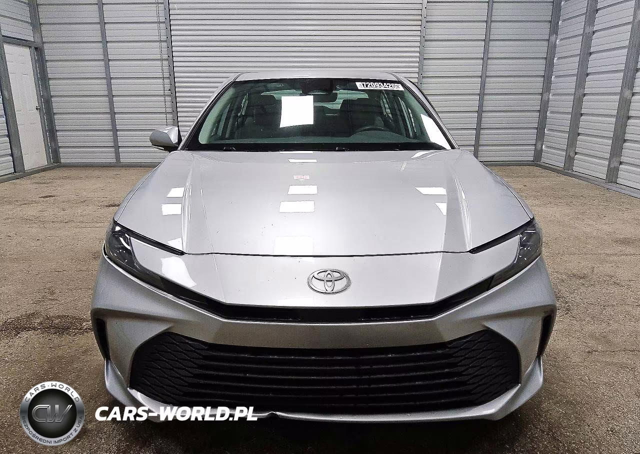2026 Toyota Camry Le VIN:4T1DAACK7TU698729 - 5