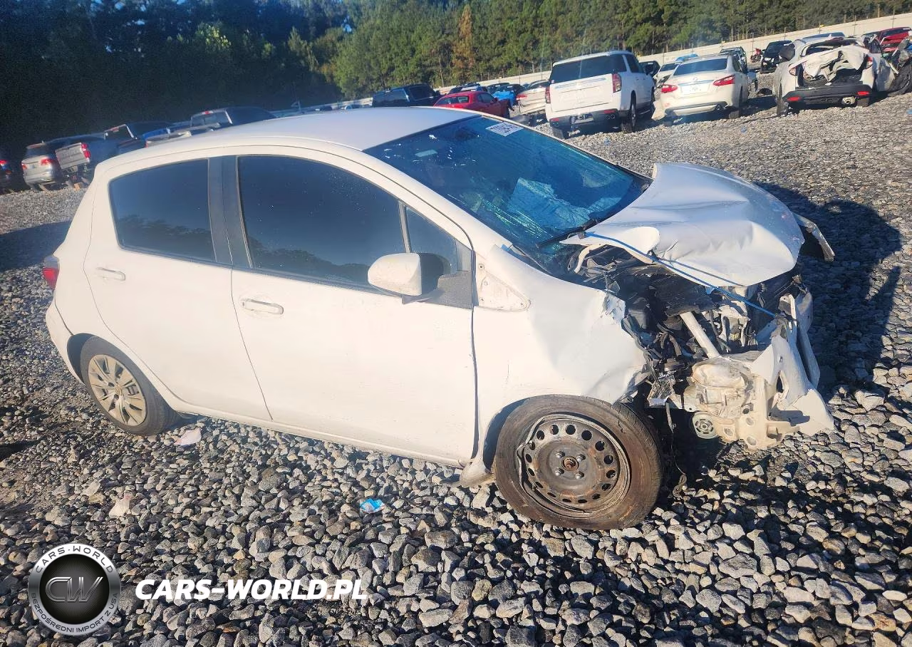 2014 Toyota Yaris 5-Door Le VIN:JTDKTUD36ED580947 - 4