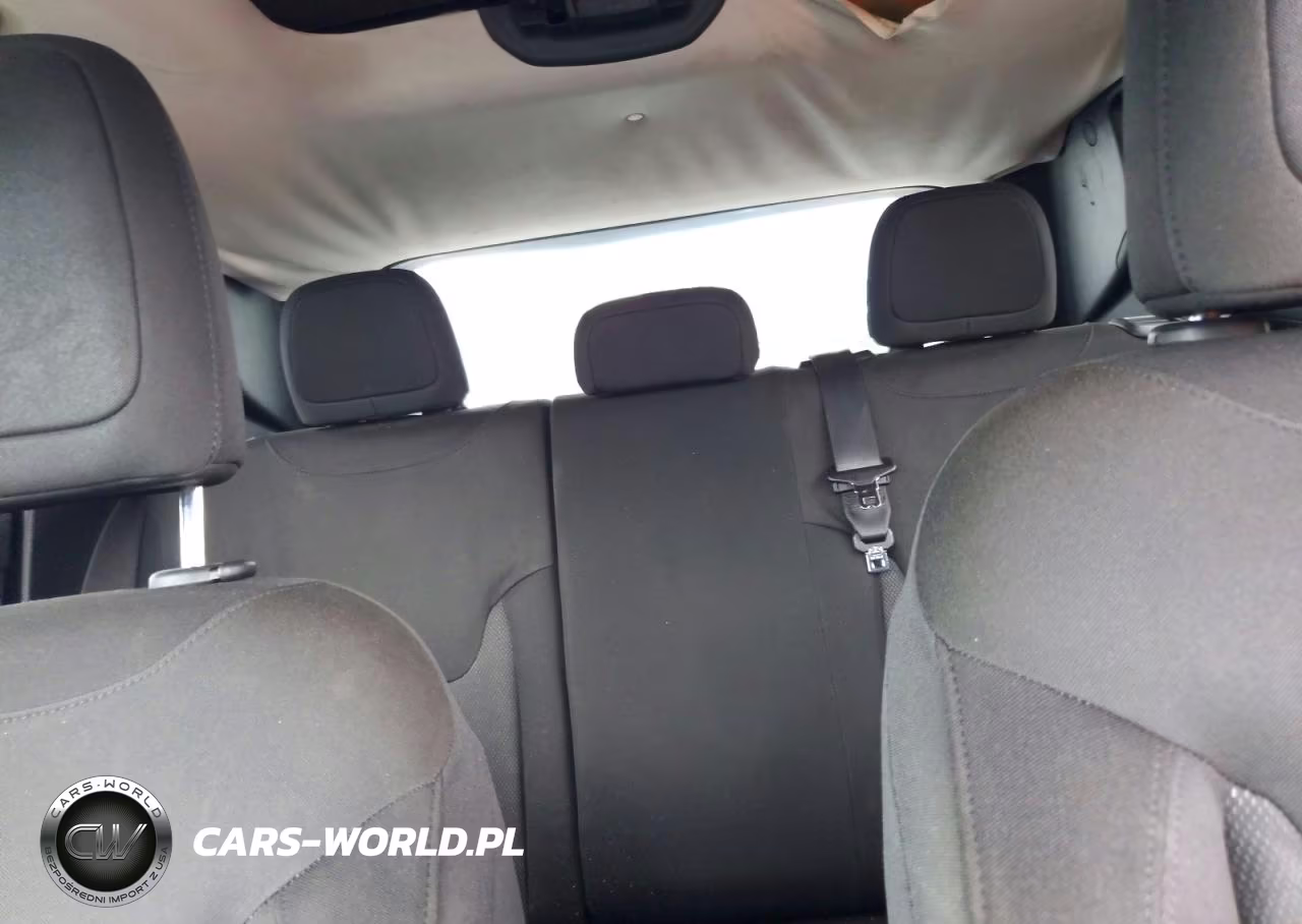 2015 Jeep Renegade Latitude VIN:ZACCJABT6FPC29129 - 10