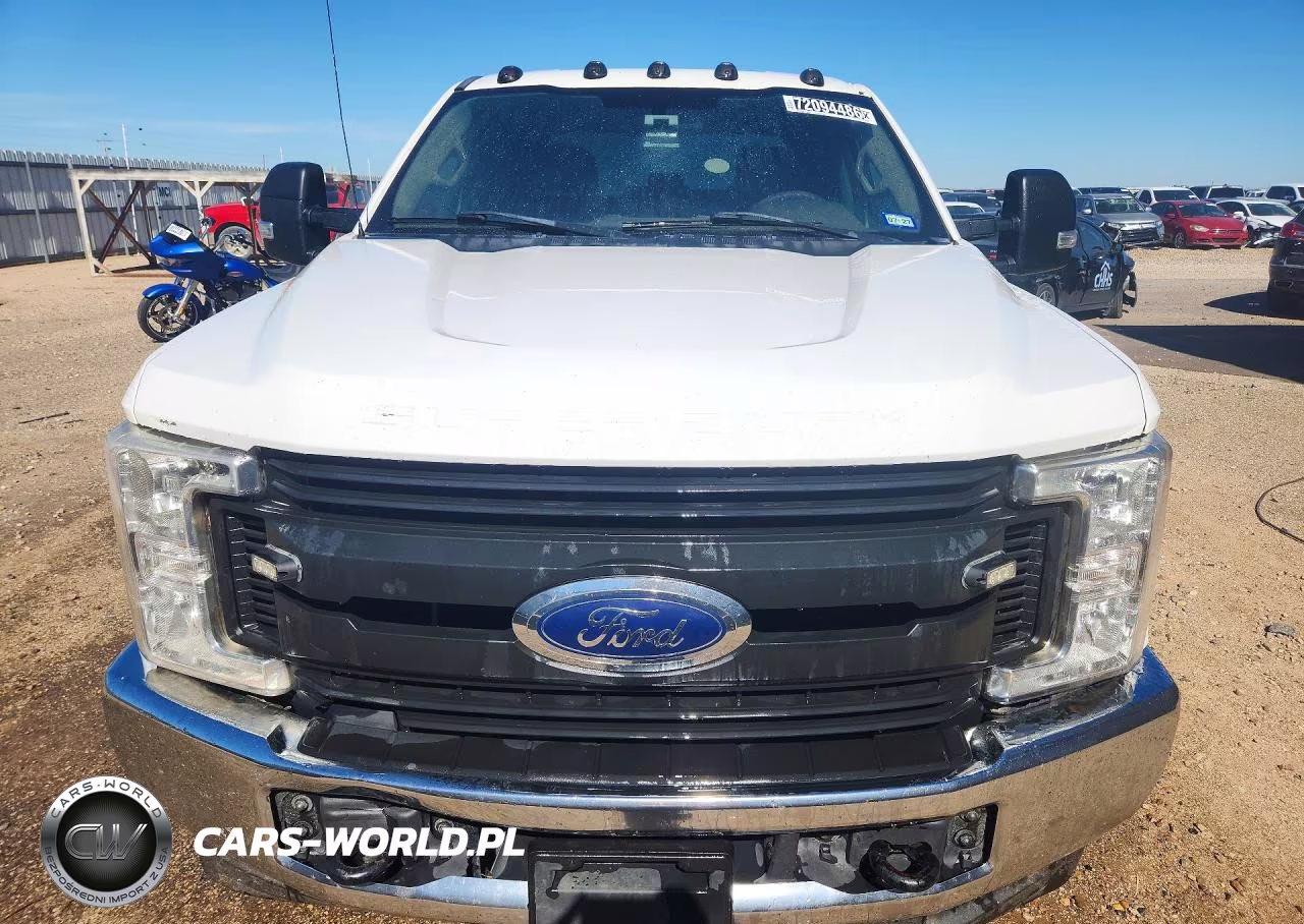 2017 Ford F250 Super Duty VIN:1FT7W2B64HEF50312 - 5