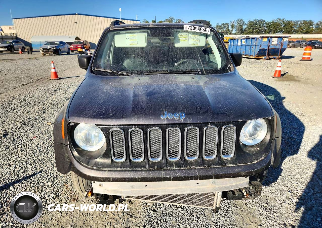 2018 Jeep Renegade Sport VIN:ZACCJAABXJPG96619 - 5