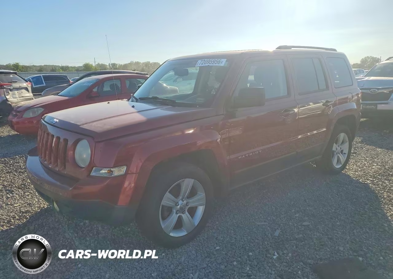 2014 Jeep Patriot Latitude VIN:1C4NJPFB3ED764199 - 1