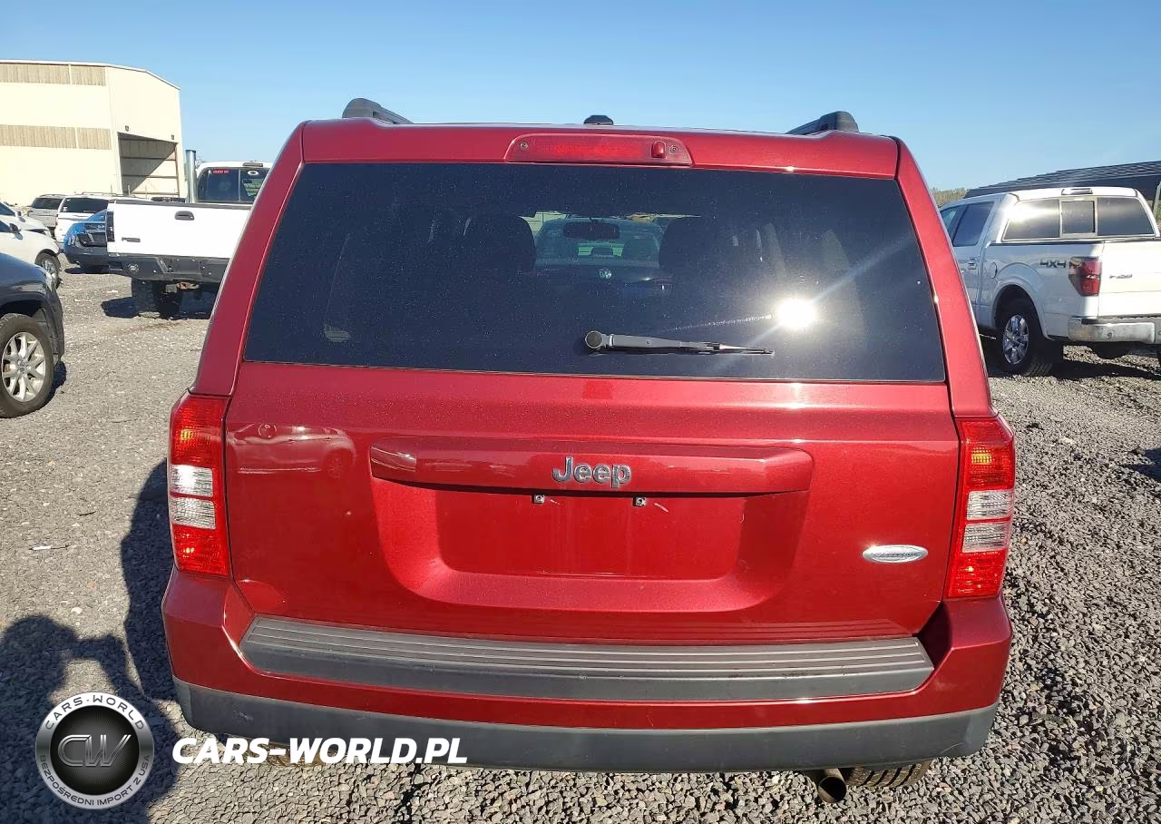 2014 Jeep Patriot Latitude VIN:1C4NJPFB3ED764199 - 6