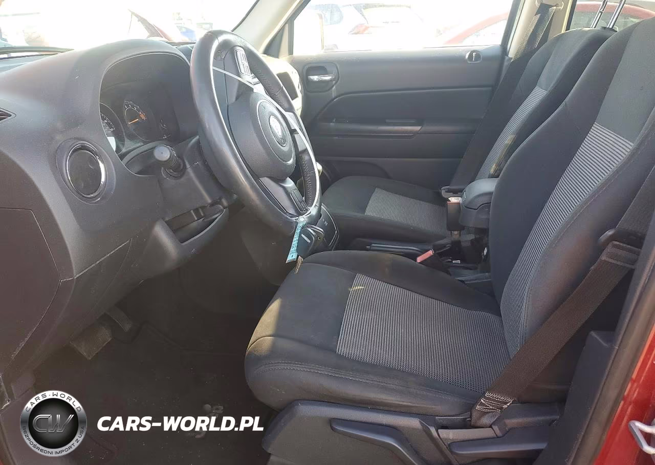 2014 Jeep Patriot Latitude VIN:1C4NJPFB3ED764199 - 7