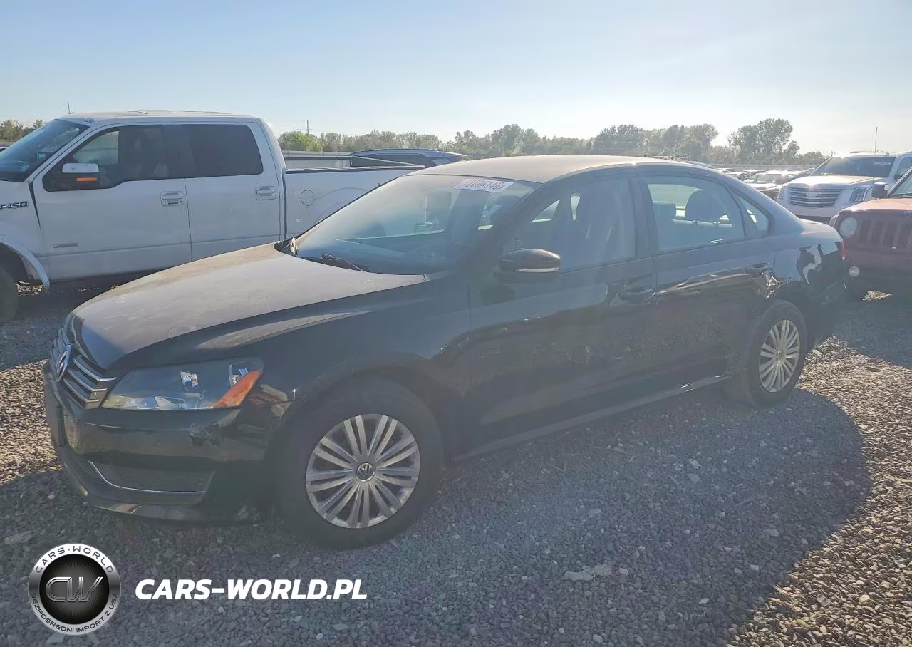 2014 Volkswagen Passat S VIN:1VWAH7A39EC054267 - 1