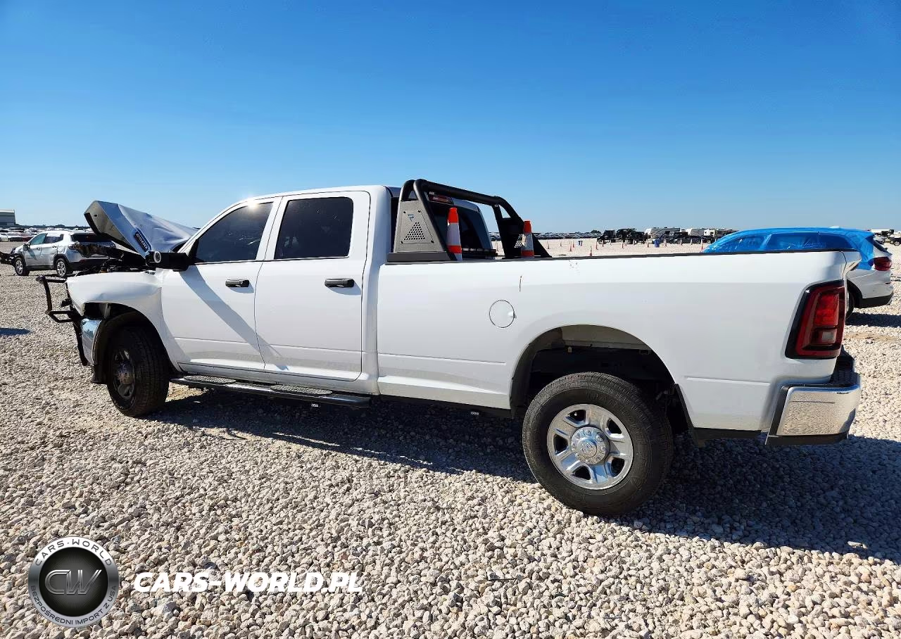 2025 Ram 2500 Tradesman VIN:3C6UR5HJ0SG545994 - 2