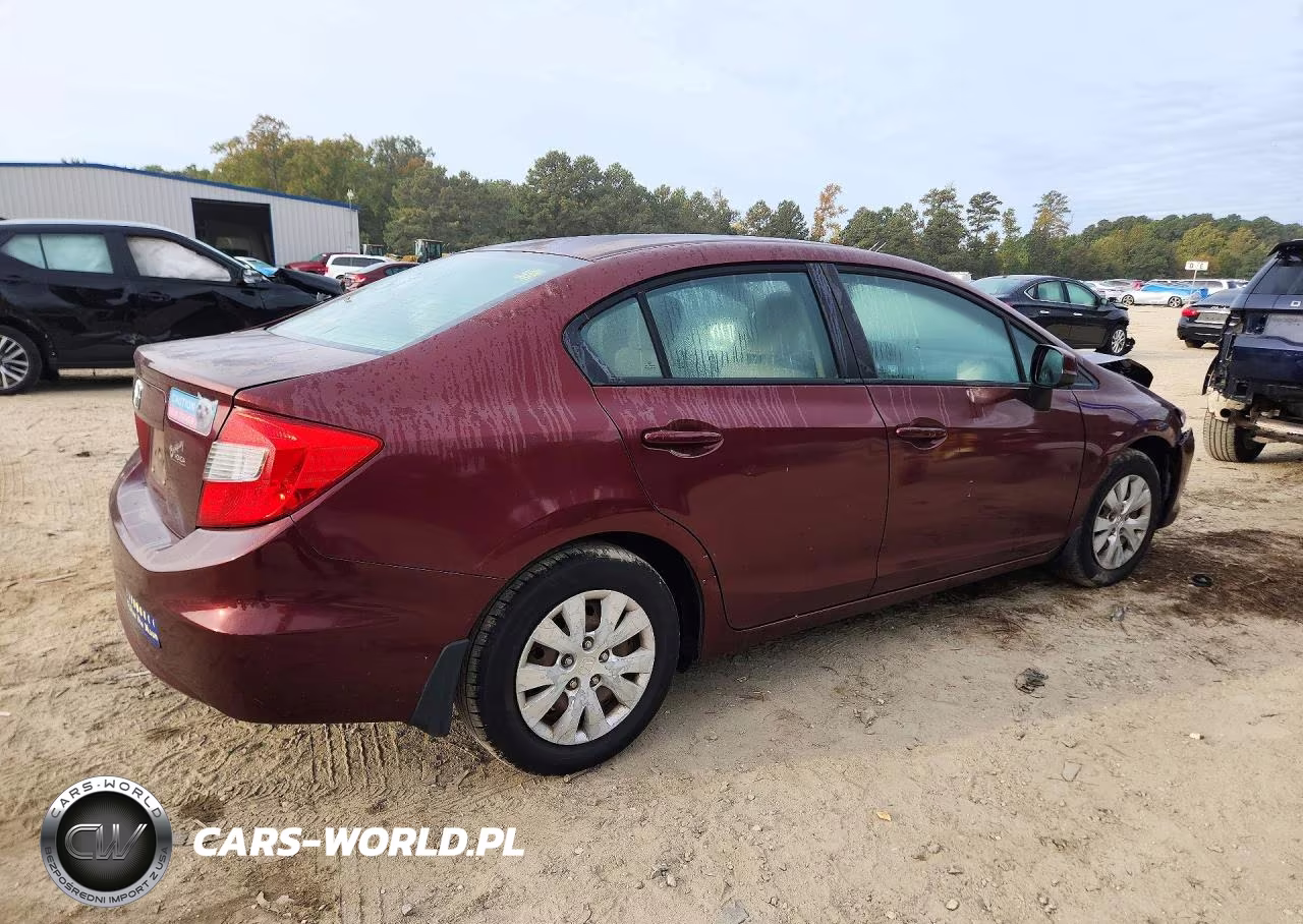 2012 Honda Civic Lx VIN:2HGFB2F58CH533864 - 3