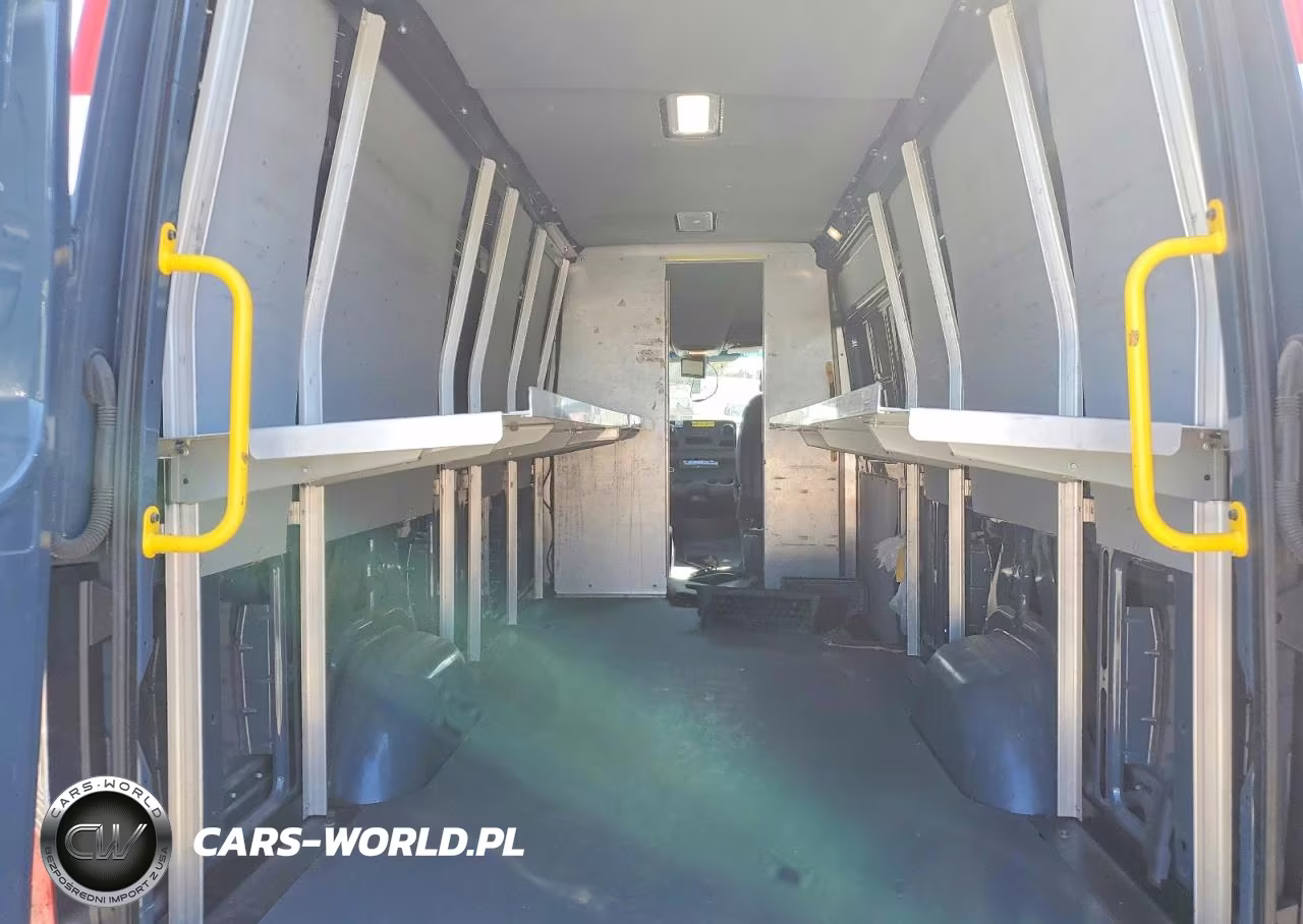 2019 Mercedes-Benz Sprinter 2500-3500 VIN:WD4PF1CD7KP151936 - 10