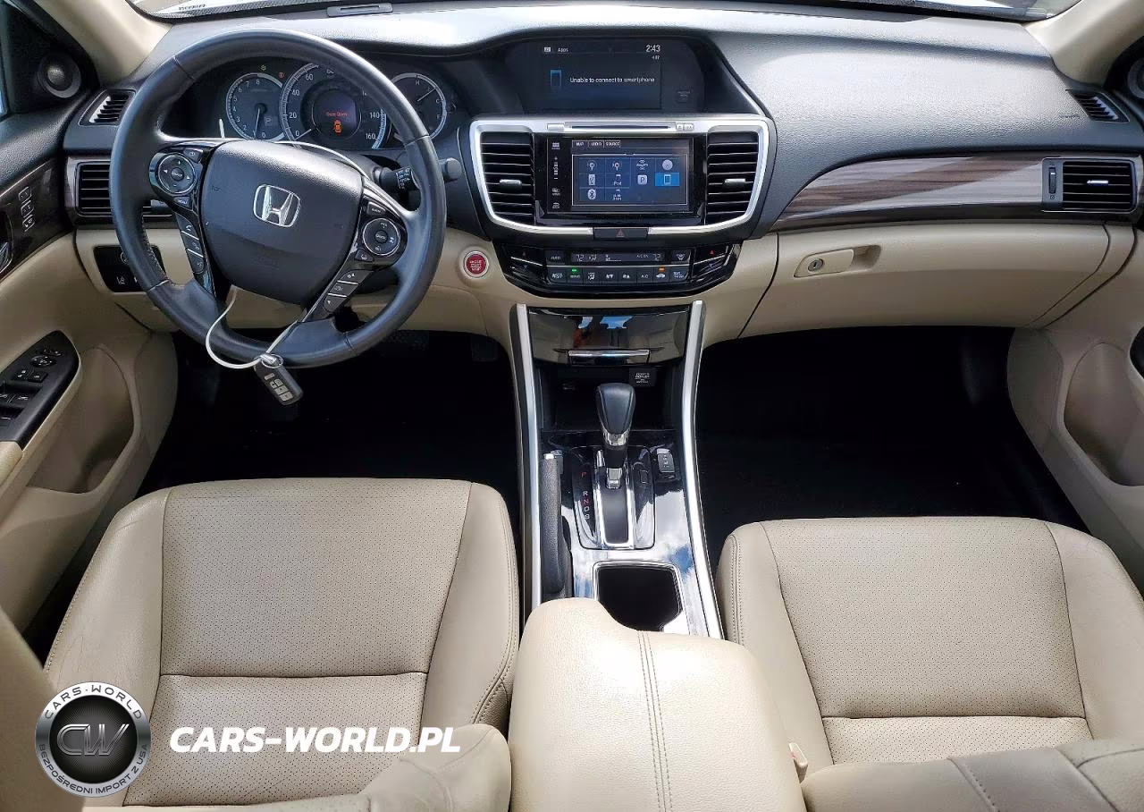 2017 Honda Accord Touring VIN:1HGCR3F90HA018015 - 8